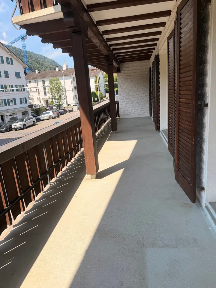 Charmante 3.5-Zimmer-Wohnung mit Balkon und schöner Aussicht in Luzern – Foto 15 von 16