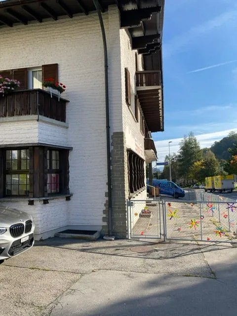Charmante 3.5-Zimmer-Wohnung mit Balkon und schöner Aussicht in Luzern – Foto 13 von 16
