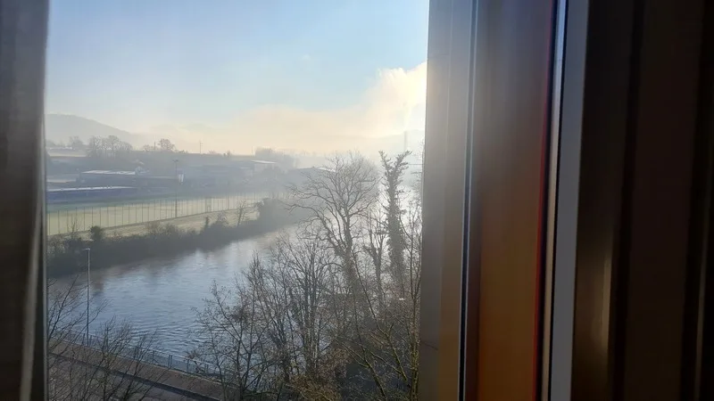 2 ZI-WOHNUNG IN TURGI (AG), MÖBLIERT, TEMPORÄR – foto 7 di 8