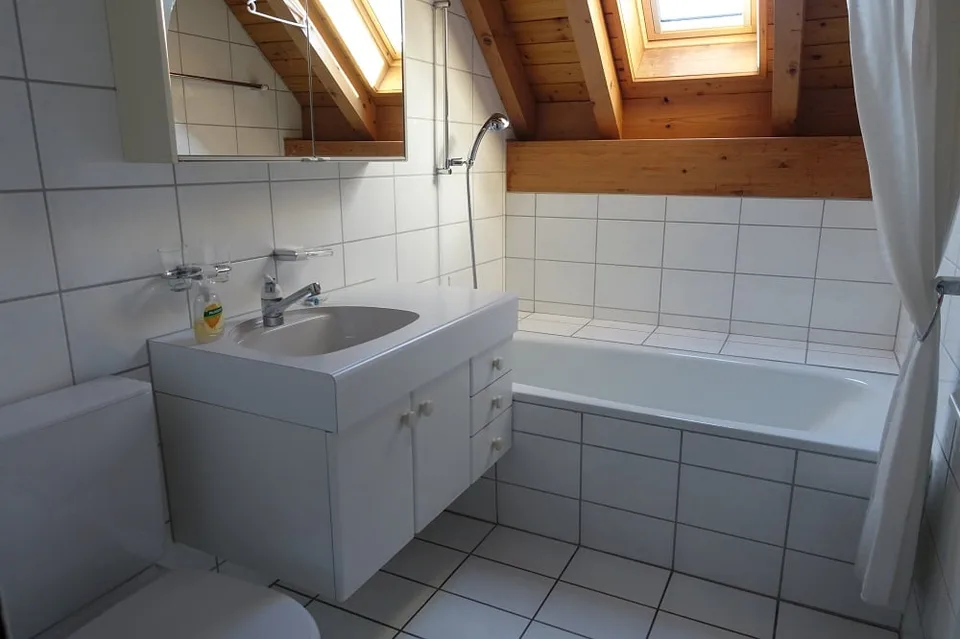Charmante 4.5-Zimmer-Maisonette-Wohnung in Veltheim AG – Foto 13 von 15