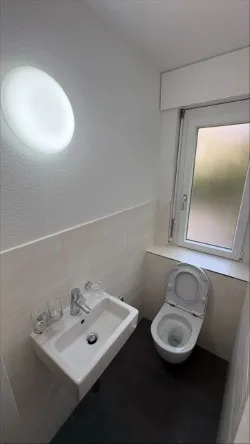 Helle 4.5-Zimmer-Wohnung im Erdgeschoss mit Gartensitzplatz – Foto 11 von 11