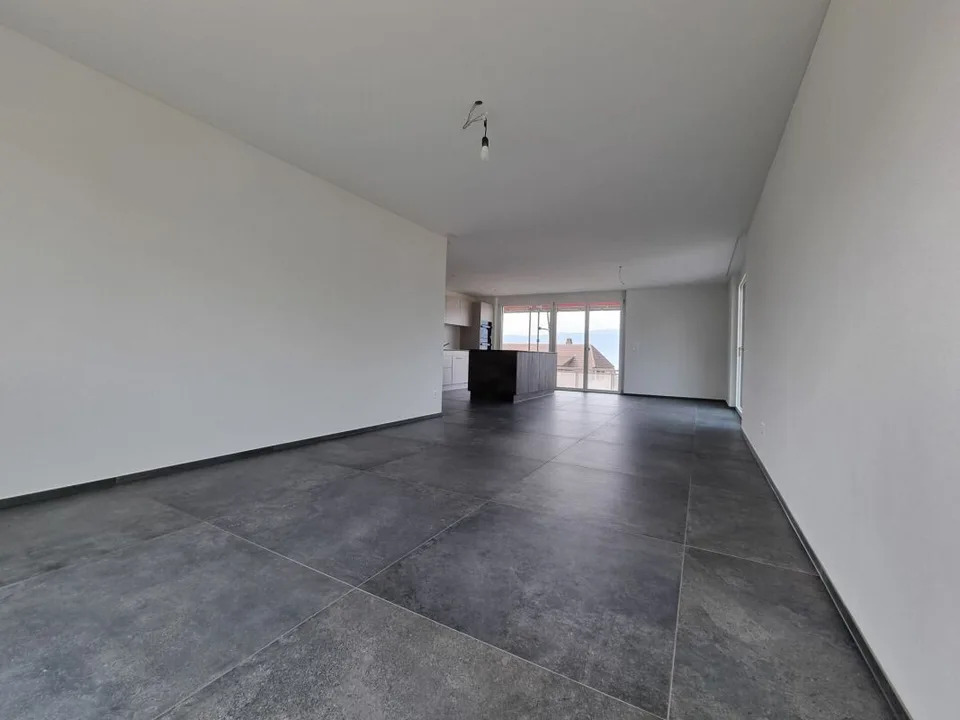 Modernes Wohnen mit Stil - attraktive 3.5-Zimmer-Wohnung mit offener Küche – Foto 3 von 11