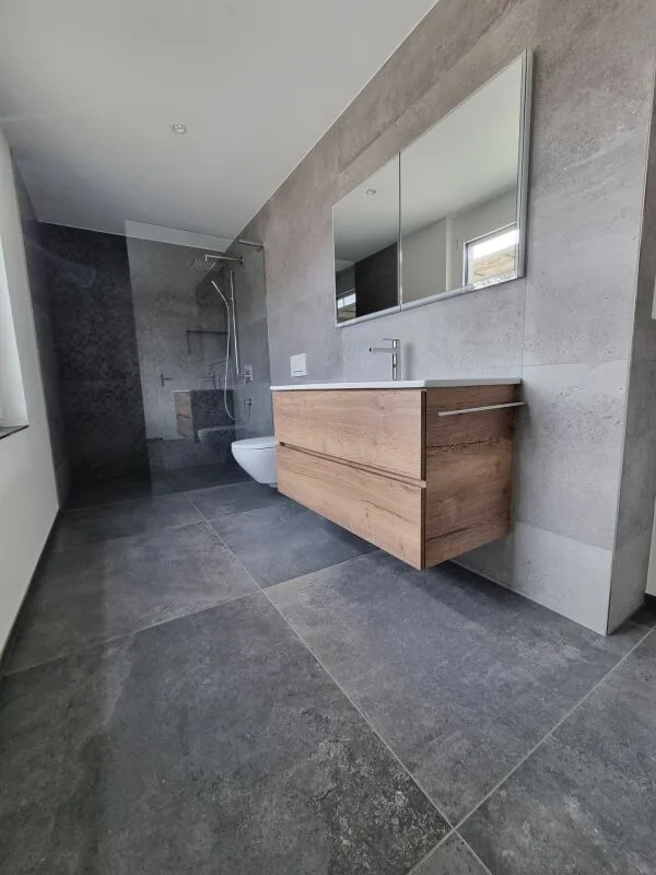 Modernes Wohnen mit Stil - attraktive 3.5-Zimmer-Wohnung mit offener Küche – Foto 9 von 11