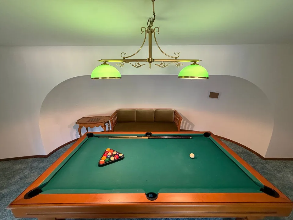 Einzigartige 14-Zimmer-Villa zur möblierten Miete in Metzerlen-Mariastein – Foto 28 von 30