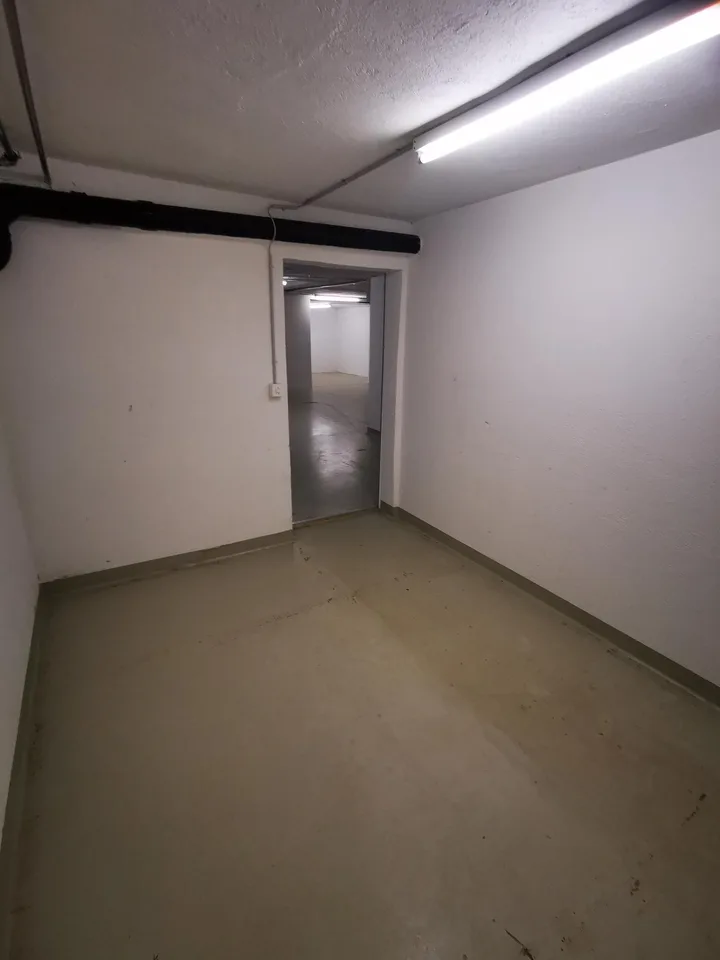 Commercial and storage spaces in central Heimberg – photo 4 of 4
