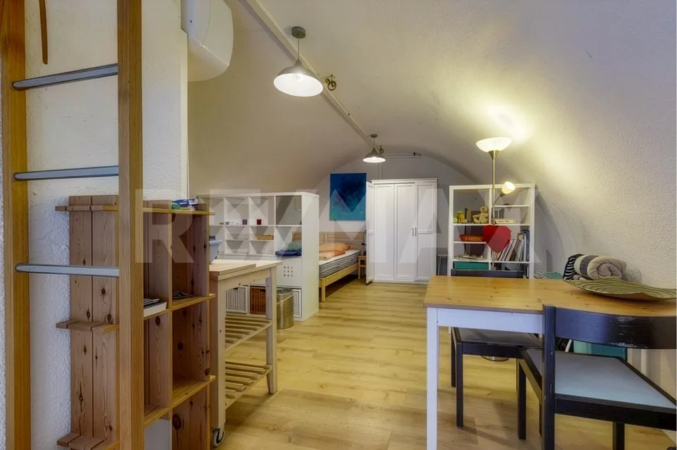 Casa in posizione verde e tranquilla – Foto 8 von 13