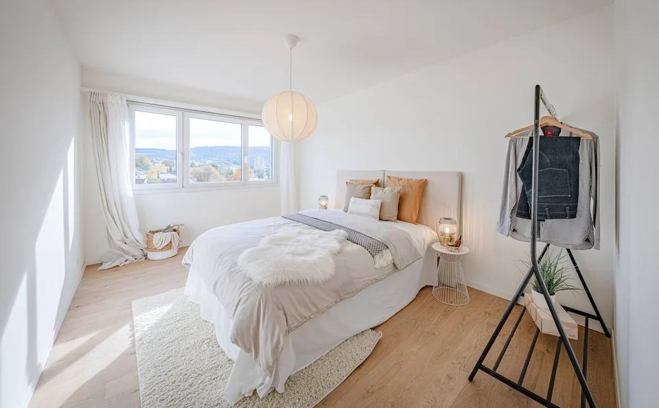 SUPERBE APPARTEMENT DE 4.5 PIÈCES - TIPTOP TOTALEMENT RÉNOVÉ – photo 3 sur 8