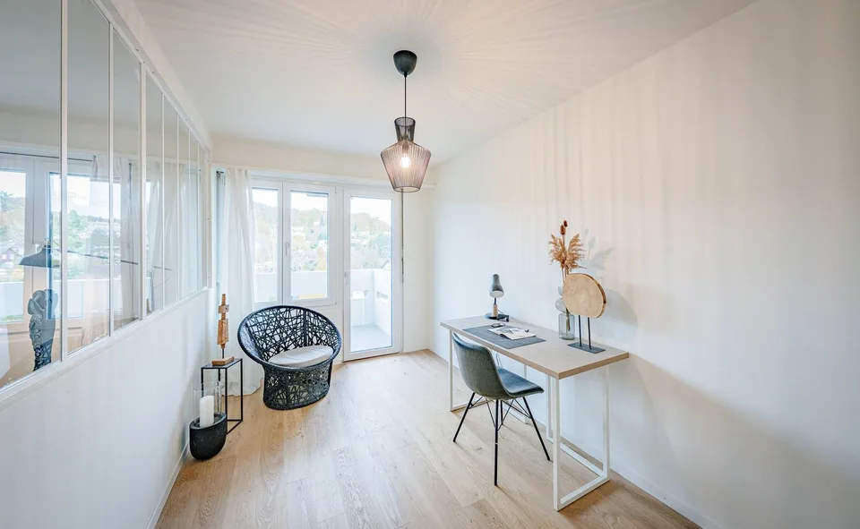 SUPERBE APPARTEMENT DE 4.5 PIÈCES - TIPTOP TOTALEMENT RÉNOVÉ – photo 5 sur 8
