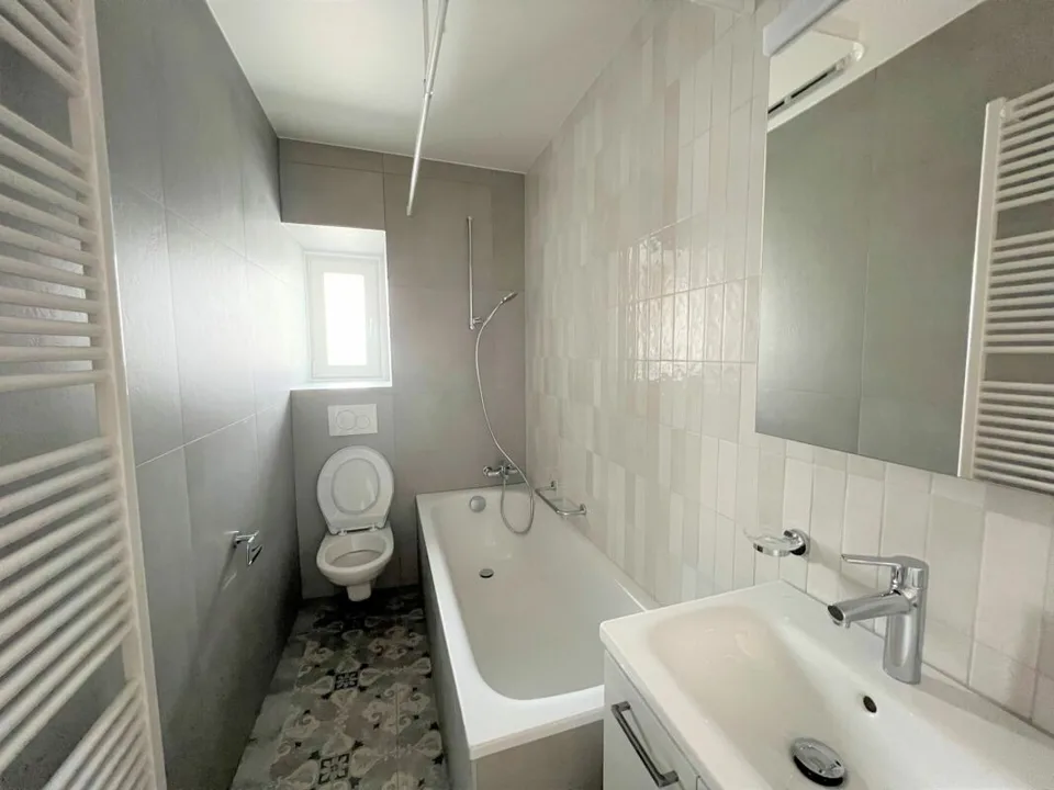 Hotel-de-Ville 23 4-Stück-Wohnung im 4. Stock – Foto 3 von 8
