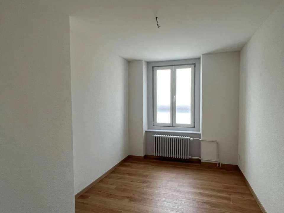 Hotel-de-Ville 23 4-Stück-Wohnung im 4. Stock – Foto 4 von 8