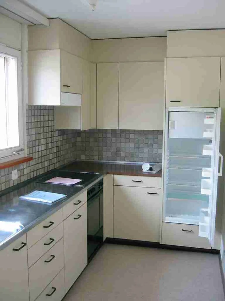 4 1/2 Zimmerwohnung; sonnige, ruhig und hell – Foto 6 von 15