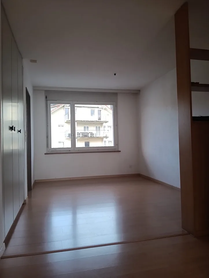4 1/2 Zimmerwohnung; sonnige, ruhig und hell – Foto 7 von 15