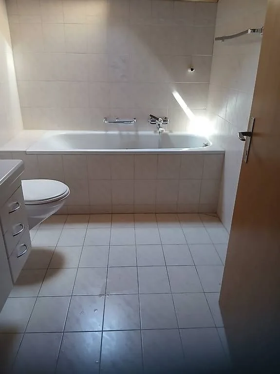 3.5 -Zimmer Wohnung auf einem Bauernhof – Foto 2 von 4