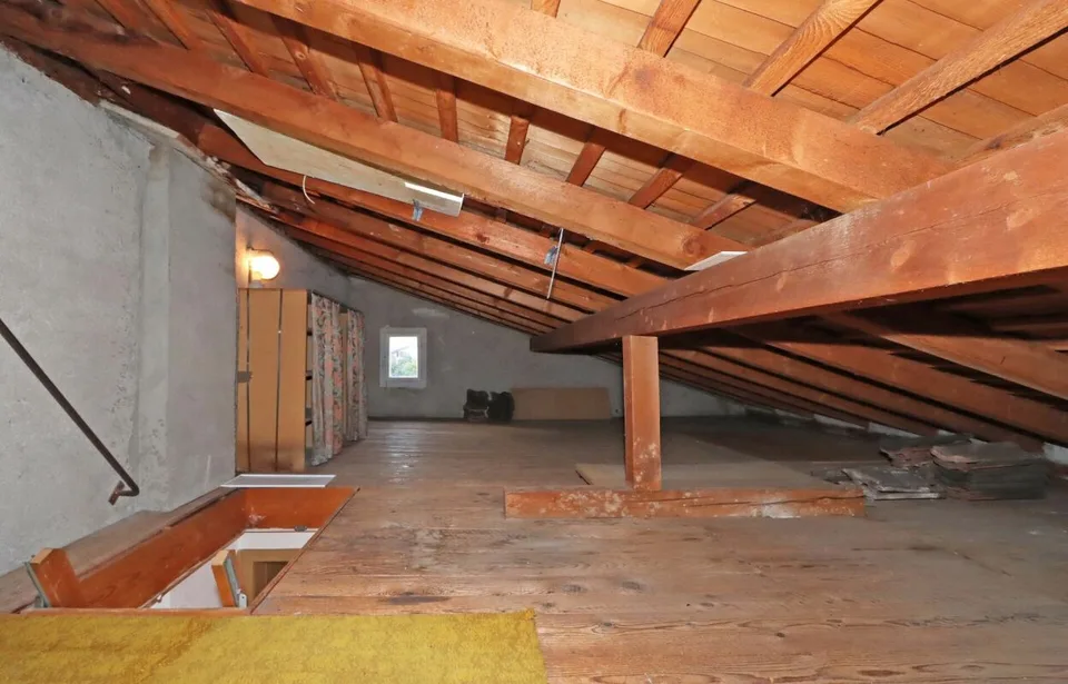 Doppeleinfamilienhaus an familienfreundlicher, ruhiger und zentraler Lage in Netstal – Foto 17 von 18