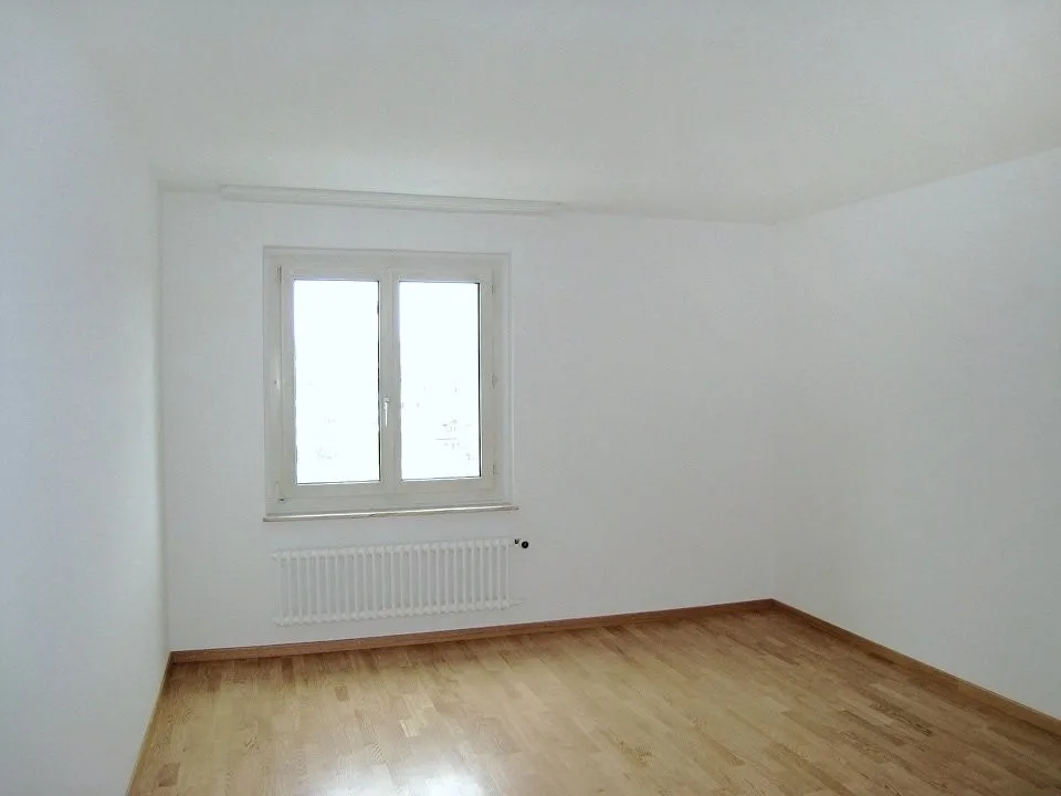 Bright 4.5-room apartment in a well-maintained property for rent – photo 6 of 9