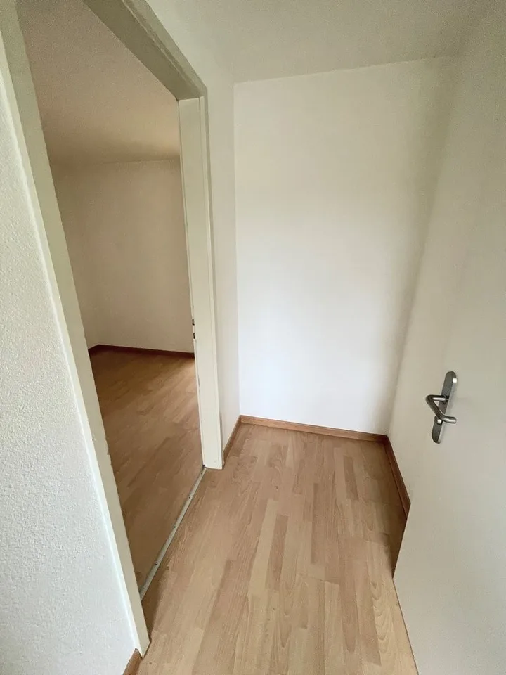 Helle, gepflegte und sonnige Wohnung – Foto 7 von 9