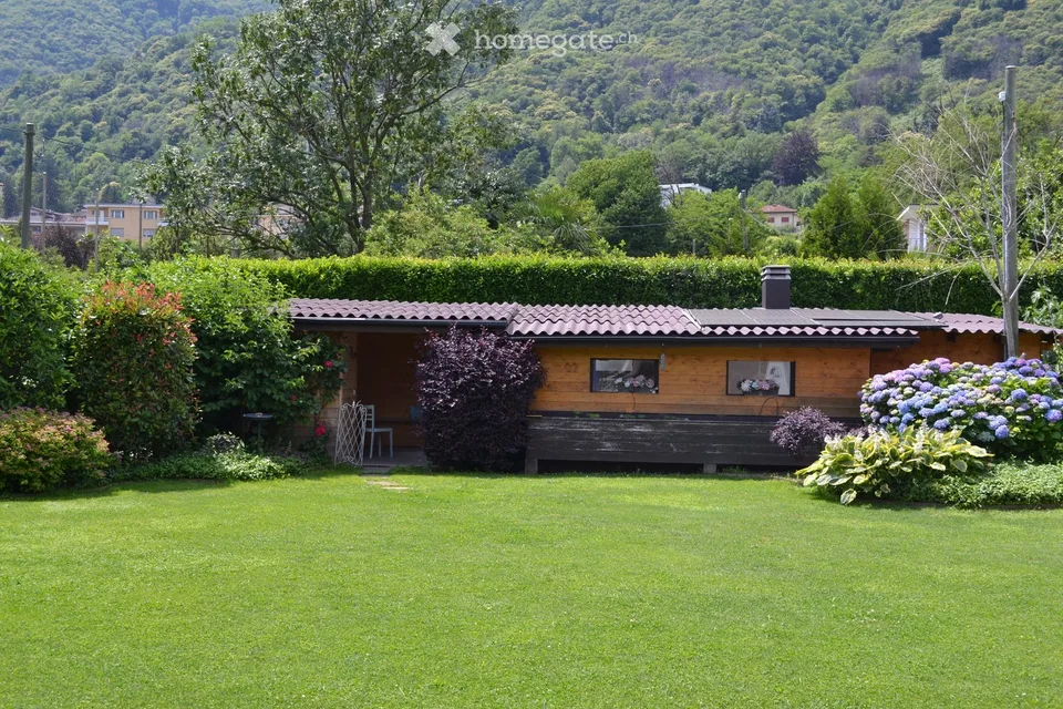 Einfamilienhaus mit unabhängigem Bungalow in Gravesano – Renoviert im Jahr 2025 – Foto 3 von 20