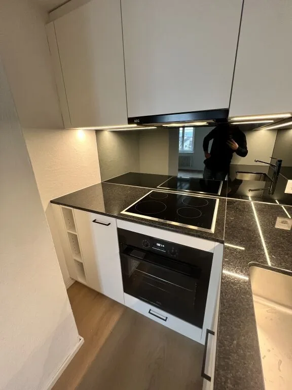 Erster Mietzins geschenkt: Neu sanierte 2.5-Zimmerwohnung zu vermieten – Foto 5 von 11