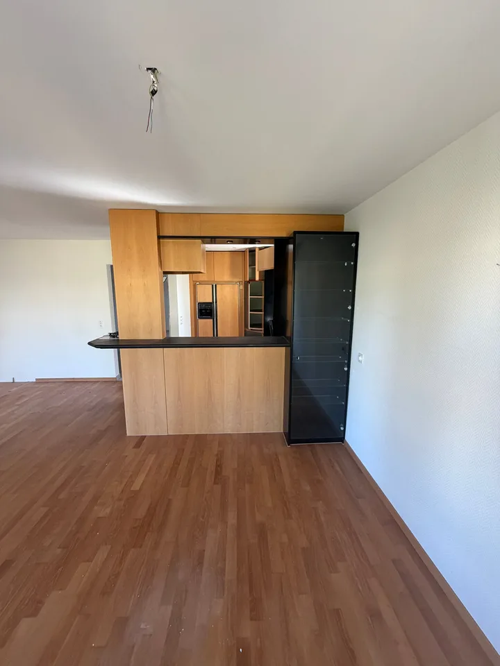 Charmante 3.5-Zimmer-Wohnung mit Balkon und schöner Aussicht in Birmensdorf – Foto 5 von 16