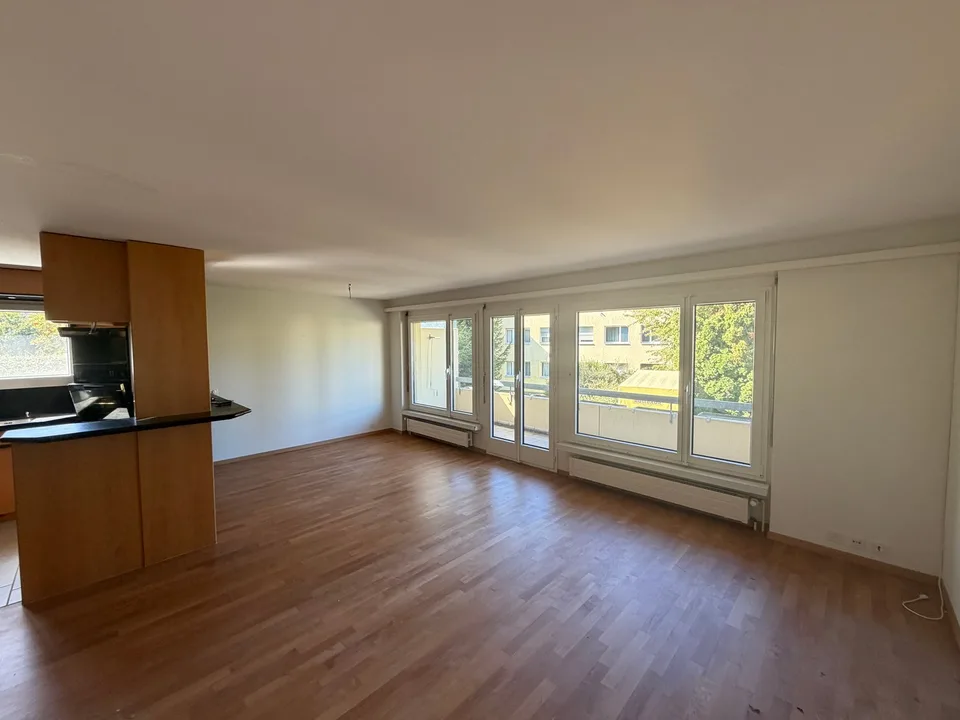 Charmante 3.5-Zimmer-Wohnung mit Balkon und schöner Aussicht in Birmensdorf – Foto 6 von 16