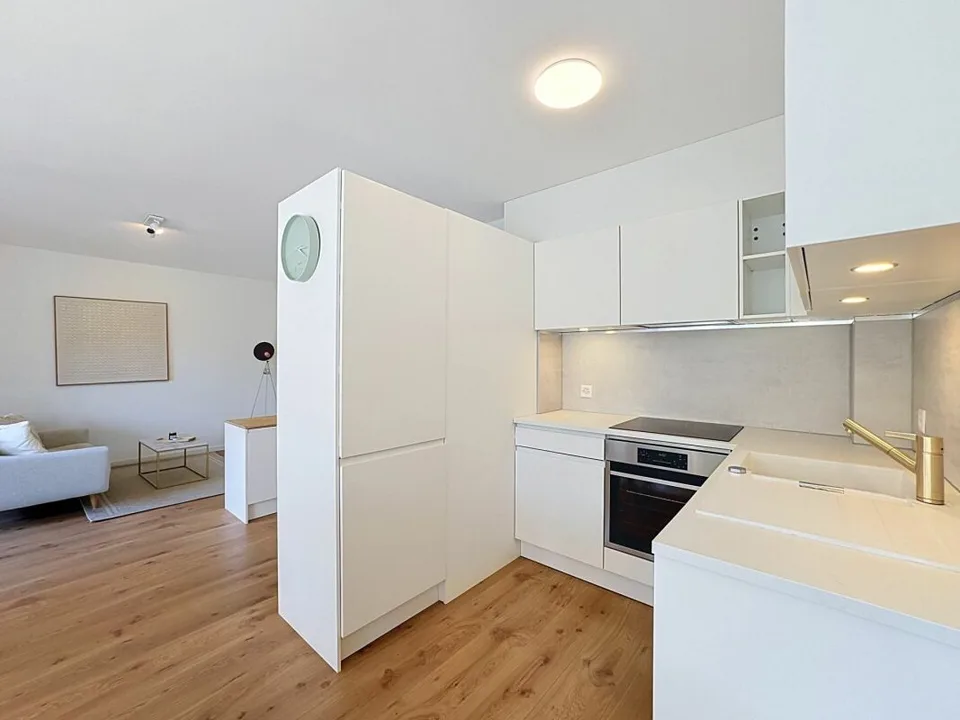 Renoviertes, helles und perfekt gelegenes Apartment in Ecublens – Foto 7 von 12