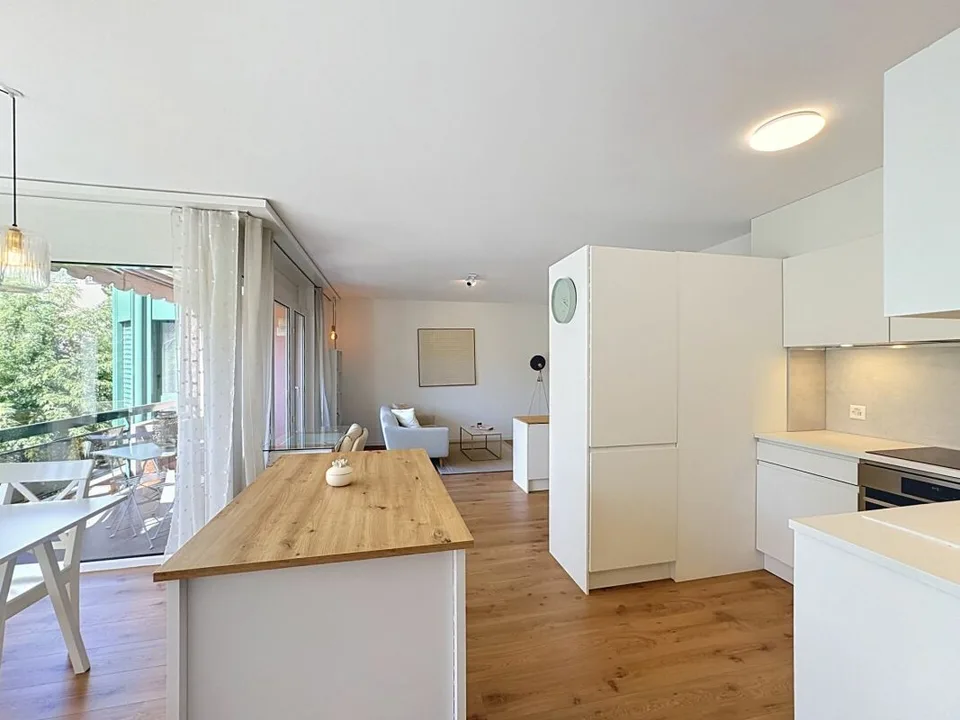 Renoviertes, helles und perfekt gelegenes Apartment in Ecublens – Foto 4 von 12