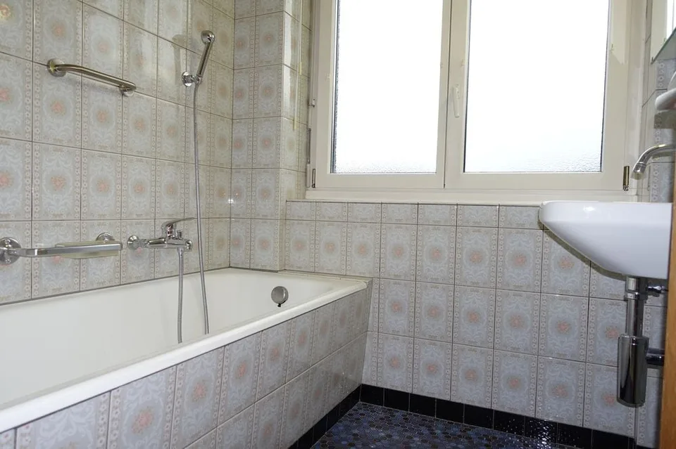 Bévilard - 4.5-room apartment with garage – photo 10 of 13