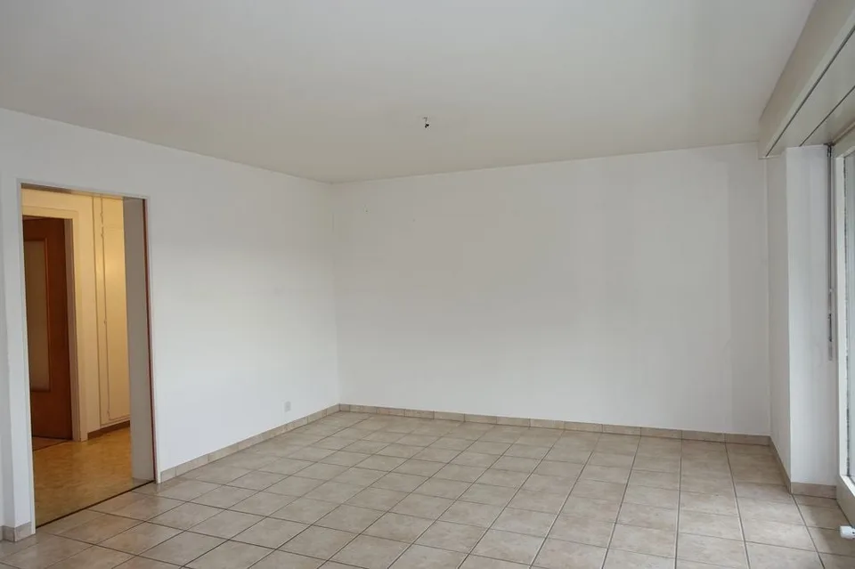 Bévilard - 4.5-room apartment with garage – photo 3 of 13