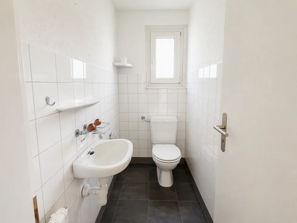 Jetzt zugreifen: Reihen-Einfamilienhaus bis 30.09.2027 zum attraktiven Preis – Foto 5 von 5