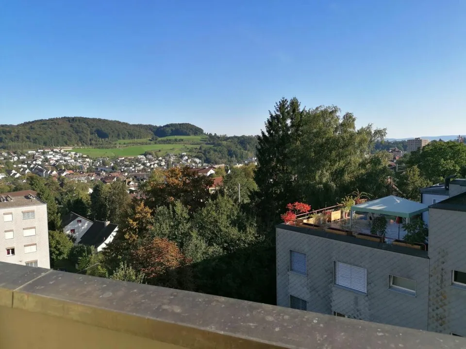 Beautiful bright apartment – photo 7 of 8
