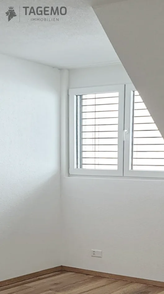 Due appartamenti. Una casa. Molte possibilità per un investimento. – foto 14 di 22