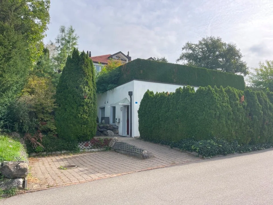 Einfamilienhaus und Wirkungsstätte für Kreative – Foto 3 von 11
