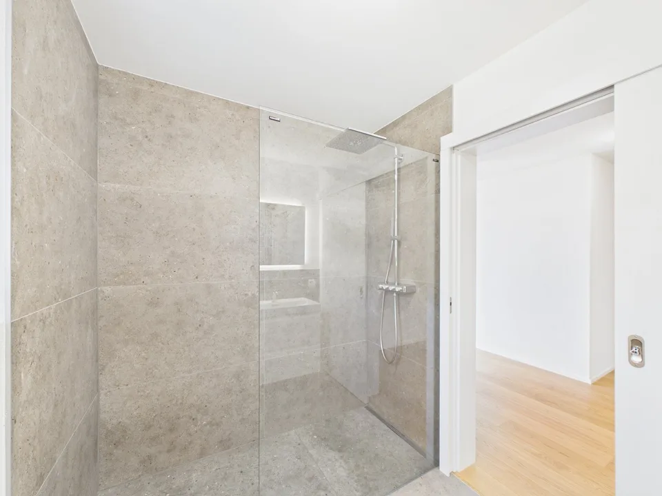 Villen-Doppelhaus neu von hohem Standard – Foto 11 von 11