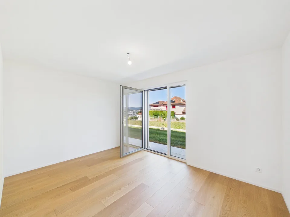 Villen-Doppelhaus neu von hohem Standard – Foto 8 von 11