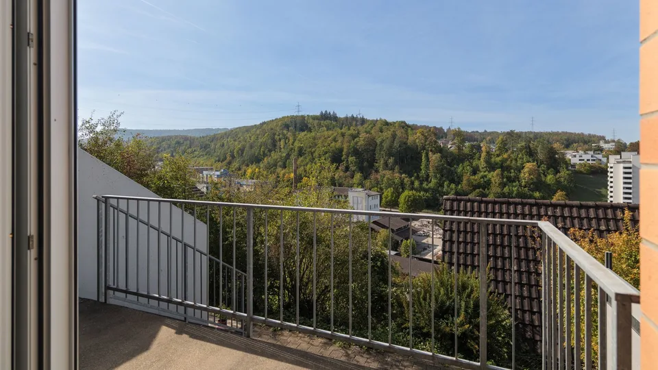 Wunderbares 5.5 Zimmer-Reihenmittelhaus in Liestal – Foto 5 von 12