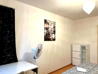 💎 Appartamento arredato di 4.5 locali con balcone a Dübendorf – foto 18 di 23