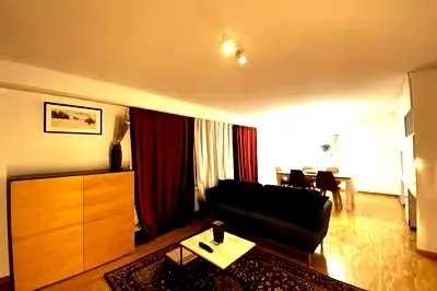💎 Appartamento arredato di 4.5 locali con balcone a Dübendorf – foto 3 di 23