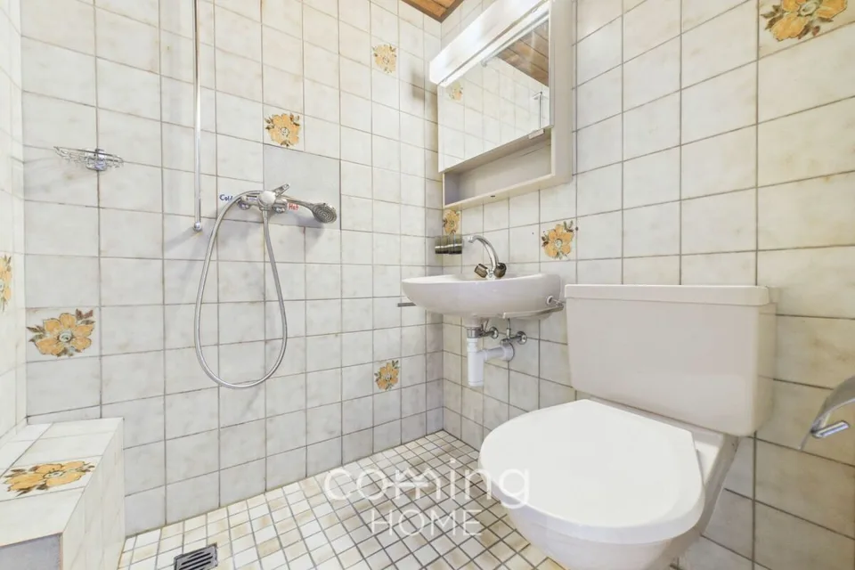 Appartamento di 2,5 locali a Ried-Brig con vista sulla montagna – foto 6 di 10