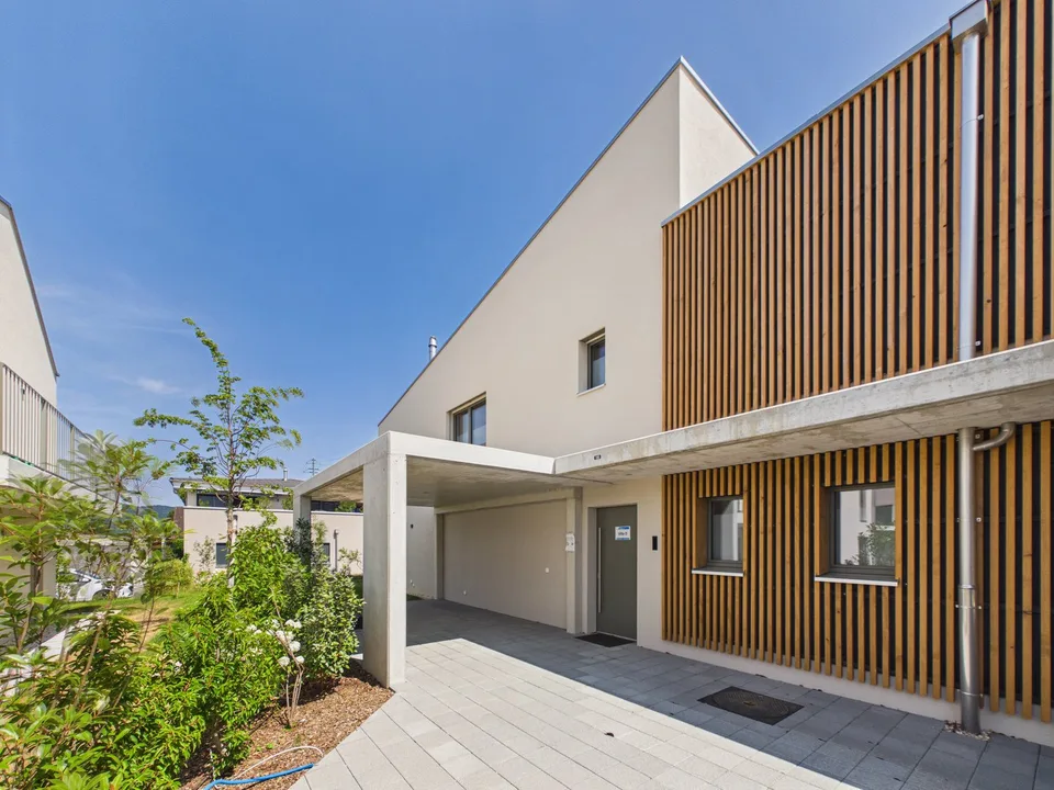 Villa a schiera nuova di alto standing – foto 2 di 12