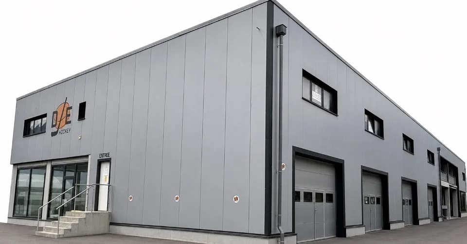 9003-MV-Saxon-Modern commercial space of 64 m² – photo 6 of 6