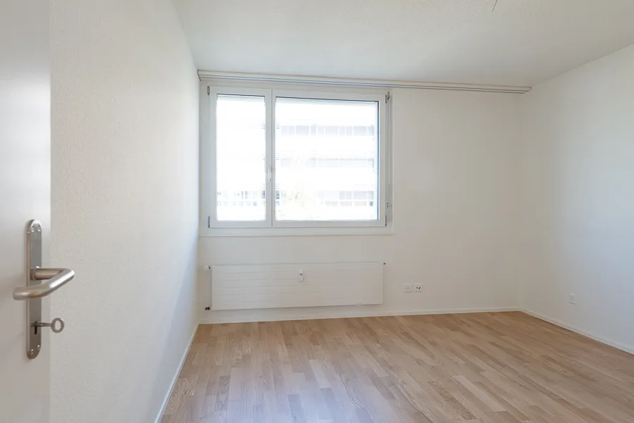 Appartement 3.5 pièces au 1er étage dans un emplacement idéal près du centre-ville de Winterthur ! – photo 4 sur 7