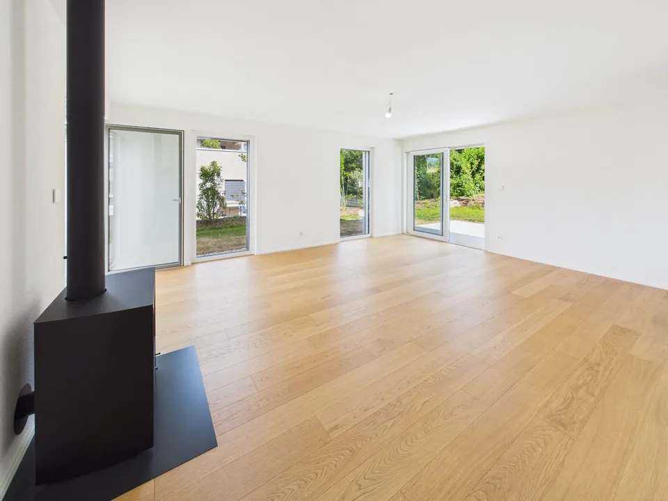 Villa bifamiliare nuova di alto standing – foto 6 di 12