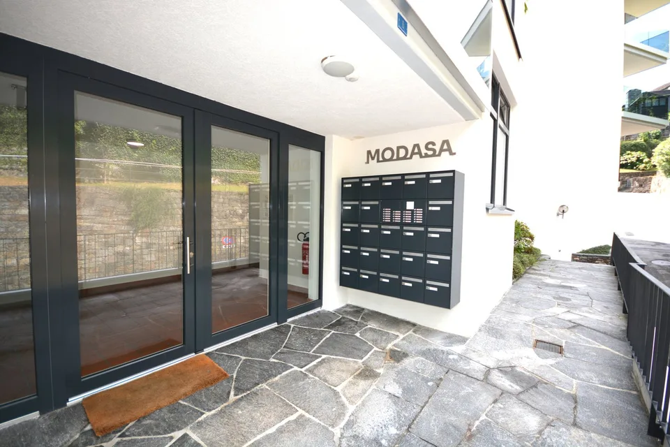 DOLCE VITA & LAGO a Brissago: Appartamento di 2 locali speciale con vista mozzafiato sul lago – foto 15 di 16