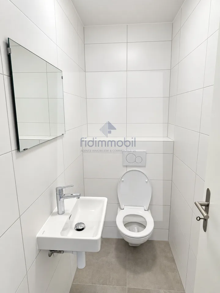 Wohnung mit Balkon renoviert – Foto 6 von 7