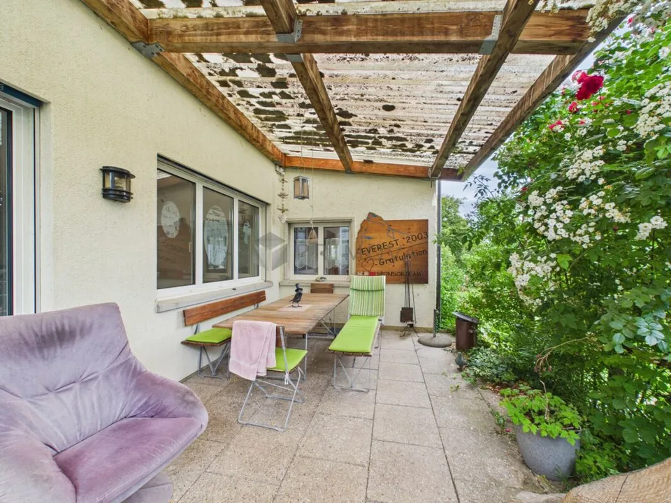 Réalisez votre rêve de logement tant attendu - Maison individuelle avec grand jardin et bon accès autoroutier cherche un nouveau propriétaire – photo 11 sur 13