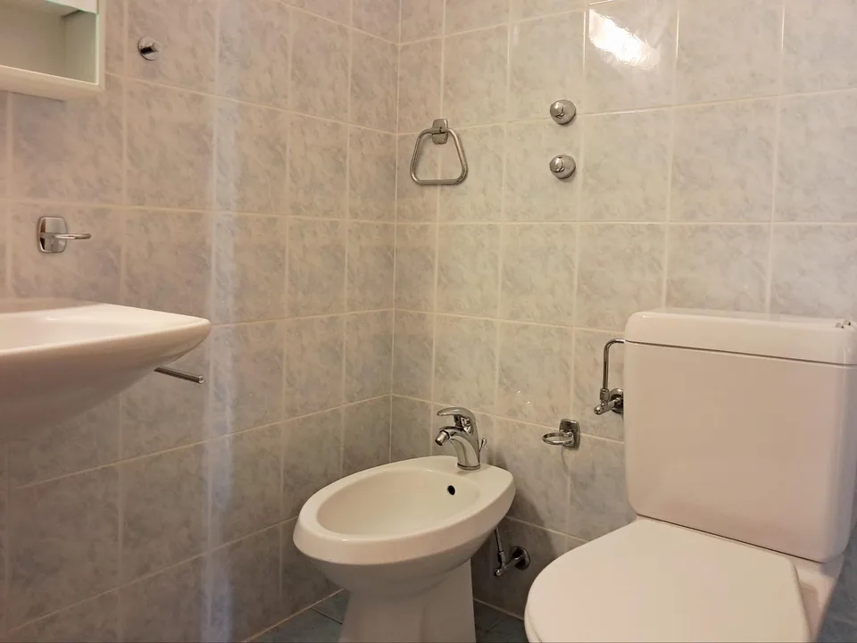 Lugano: 2.5-Zimmer-Wohnung mit Balkon – Foto 7 von 10