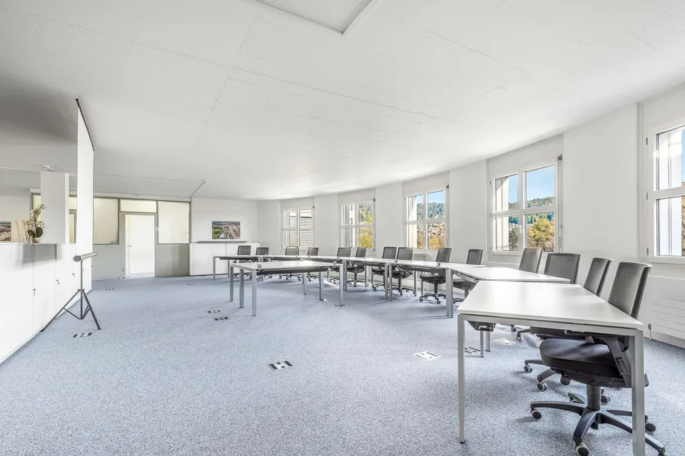 PLAZA | Espace de bureau open space haut de gamme - inondé de lumière avec salle de réunion & cuisine de thé – photo 6 sur 9