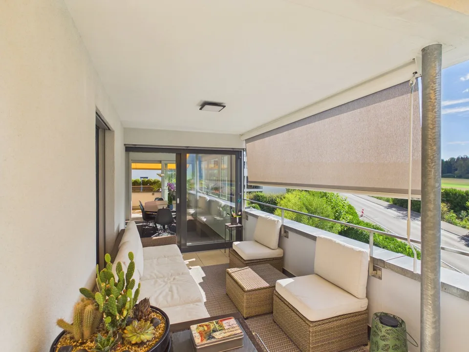 Exclusive attic apartment with spacious terraces – photo 11 of 13