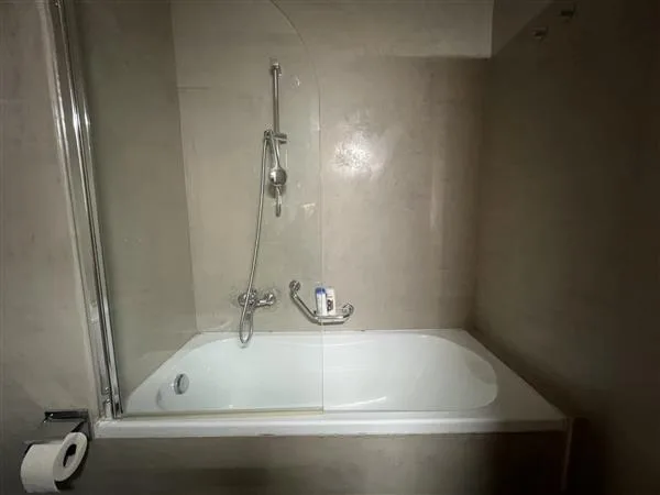Lugano: Appartement meublé 3.5 pièces – photo 13 sur 13