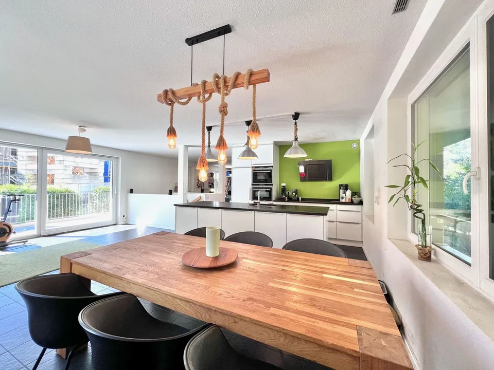 Ampio appartamento duplex a livello del giardino, edificio Minergie – foto 3 di 13
